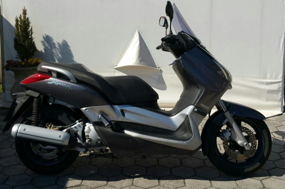 Yamaha X MAX 250 250 cm3, 2009 god.