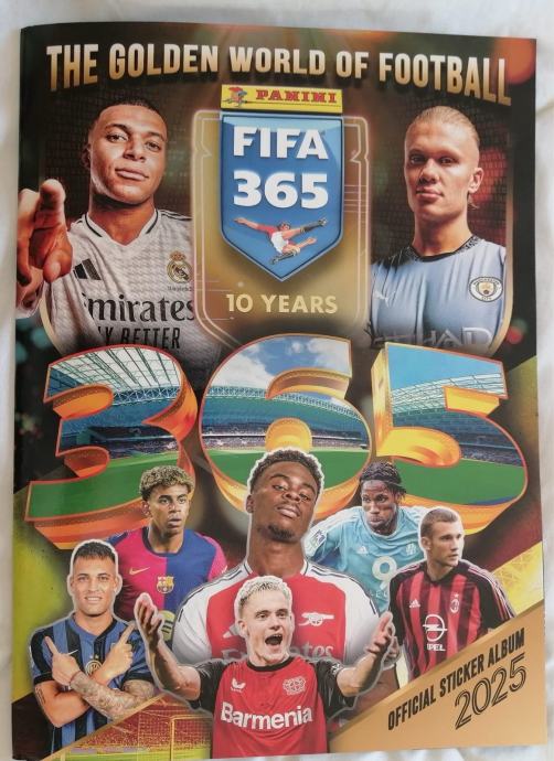 Fifa 365 2025 album Paninni