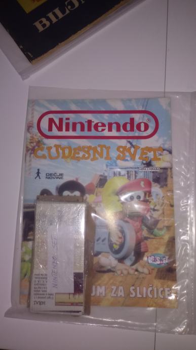 NINTENDO Cudesni svet +Set slicica