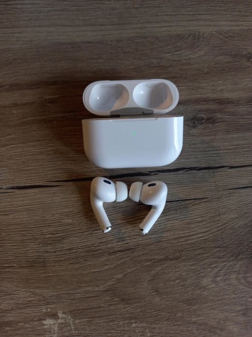 AirPods Pro 2 noise cancellation