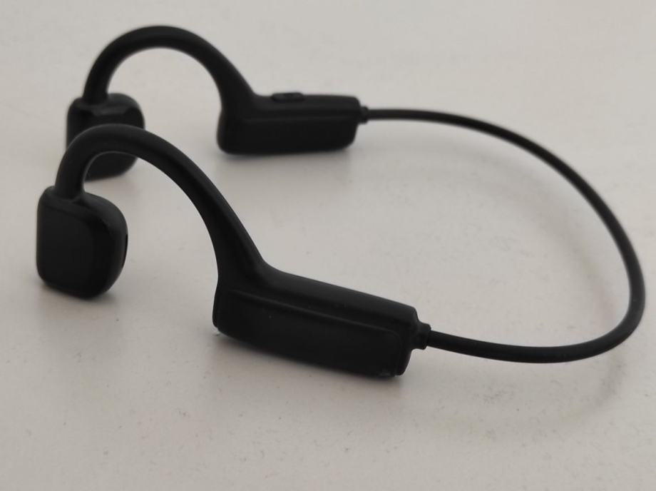 bt wireless new concept earphone