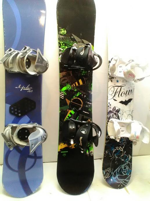 SNOWBOARD 149-155CM