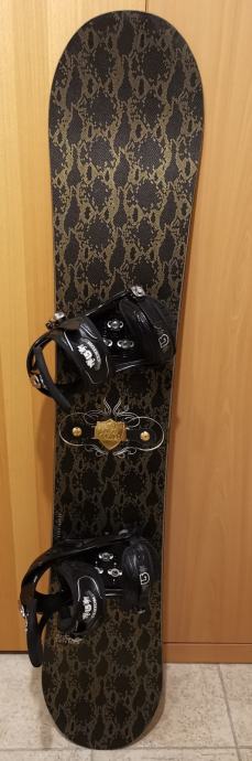 Snowboard Burton 152 cm s Burton vezovima