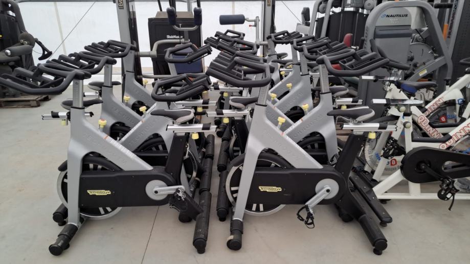 TECHNOGYM SPINNING BIKE (STANJE NOVO)