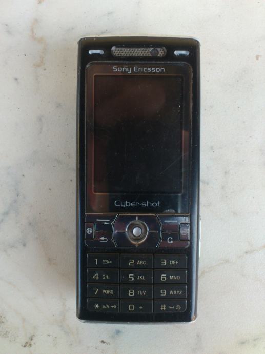 SONY ERICSS0N K 800i ,PRODAJEM ,CRNI ,RABLJENI U DOBROM STANJU