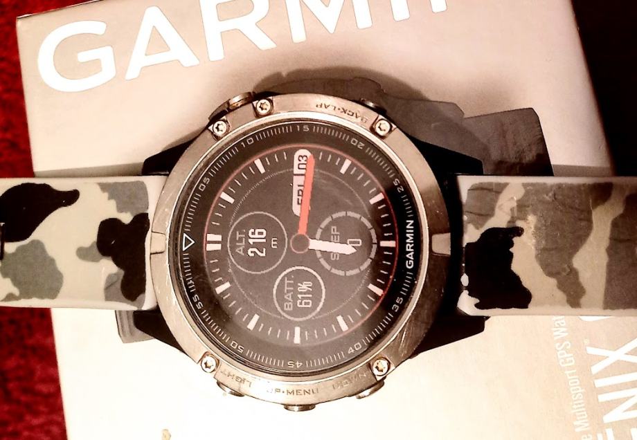 GARMIN FENIX 5 ...............PRODAJEM POVOLJNO