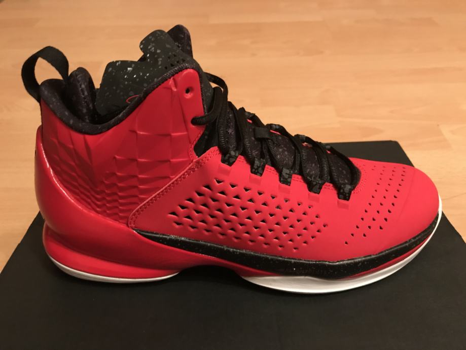 JORDAN MELO M11