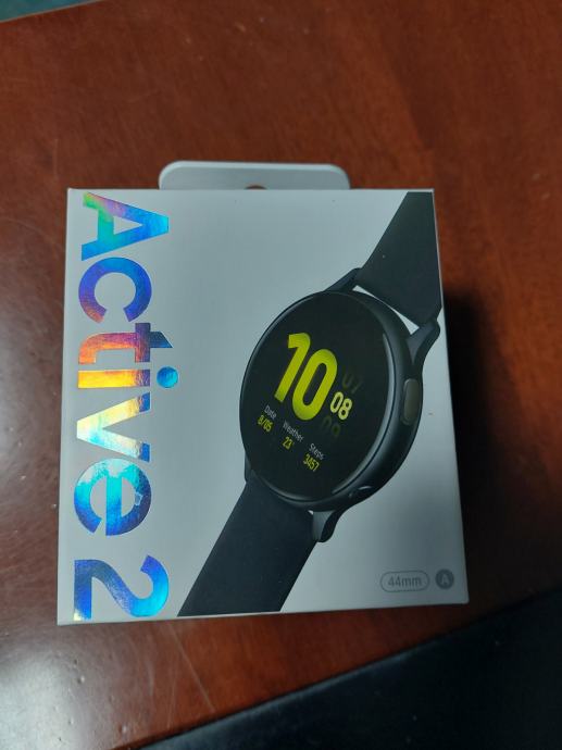 Samsung Active 2 smartwatch