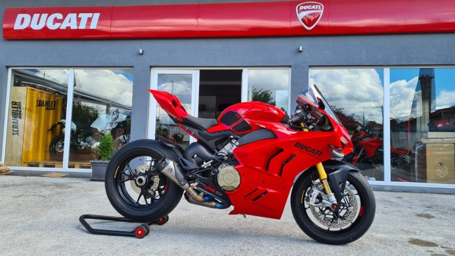 Ducati Panigale V4S Model 2022g., 2022 God.