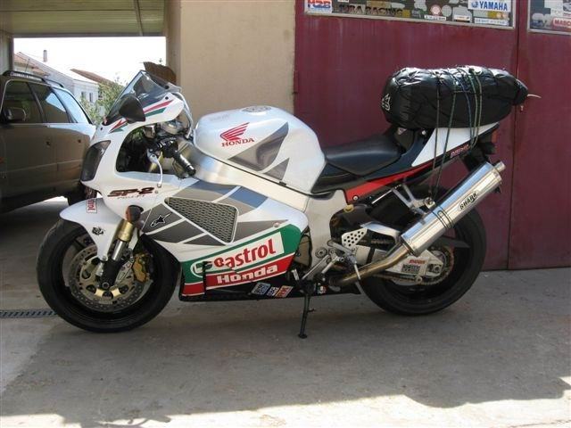 Honda vtr1000 sp2