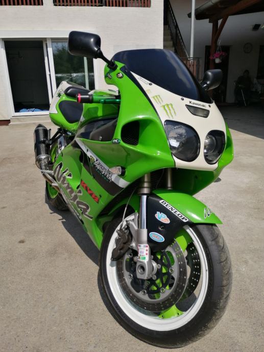 Kawasaki zxr 750, 1999 god.