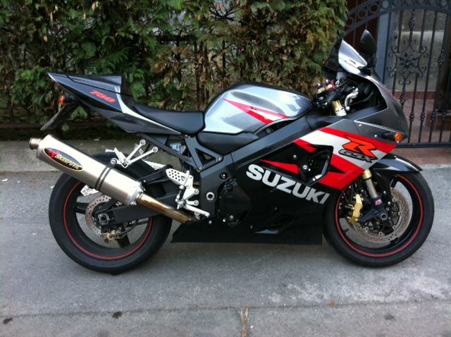 Suzuki GSX-R 750 K4 749 cm3, 2004 god.