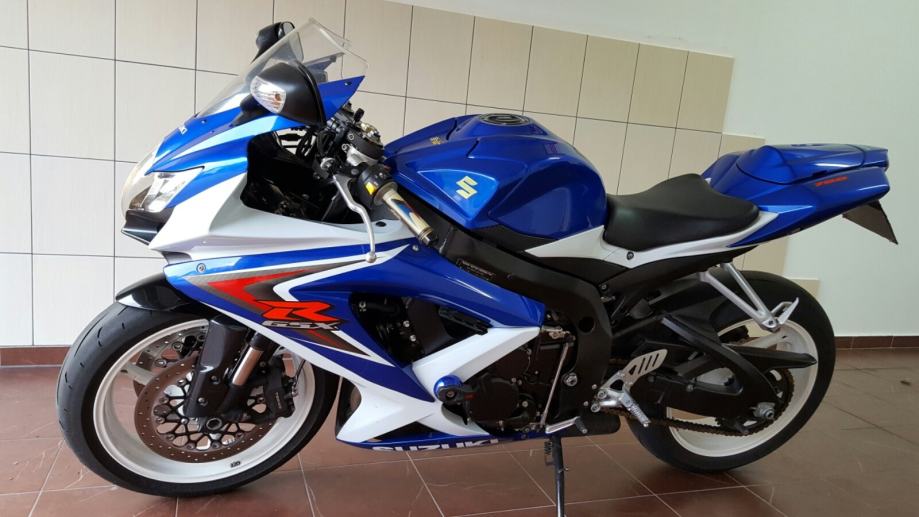 Suzuki gsx r k8