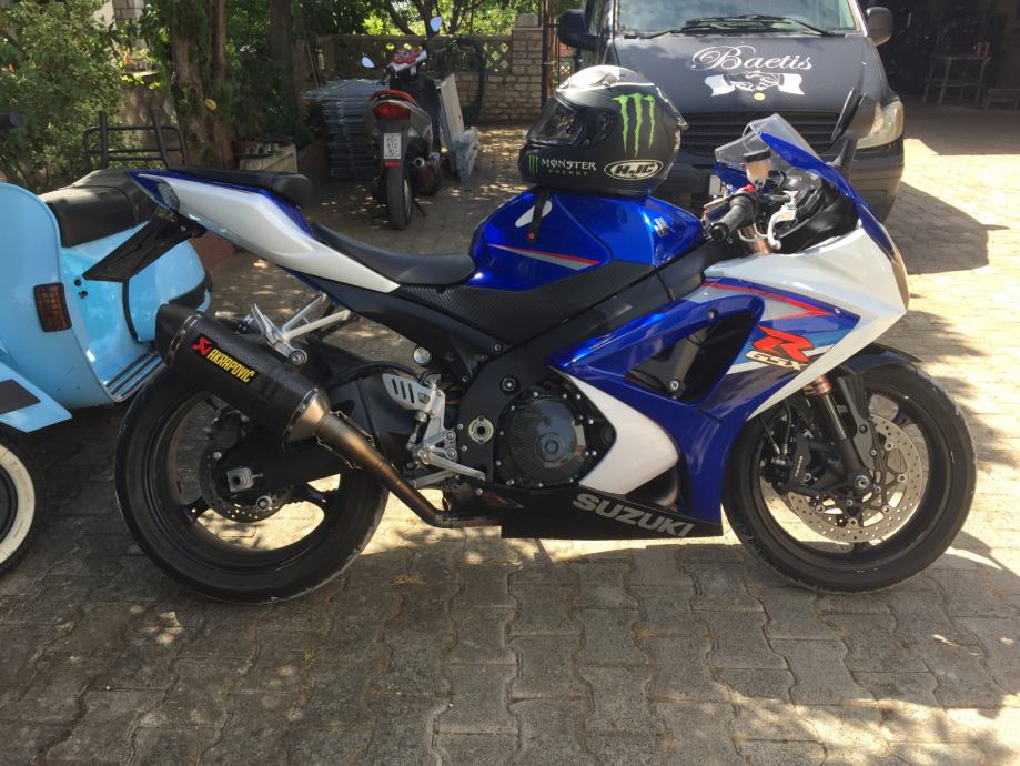 Suzuki Gsxr 1000 k7, 2007 god.