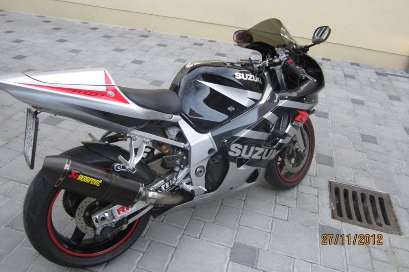 Suzuki GSXR 600 K3 PRILIKA!!!!, 2003 god.