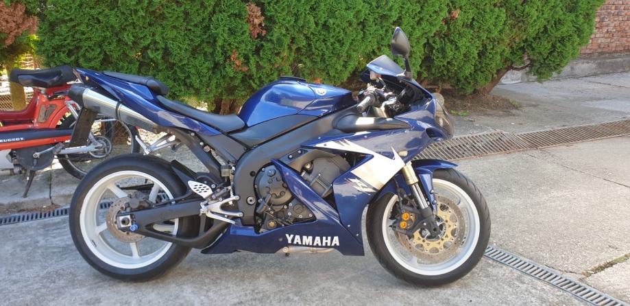 Yamaha RN12 998 cm3, 2004 god.