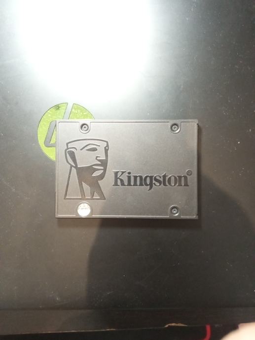 SSD disk Kingston 240 GB