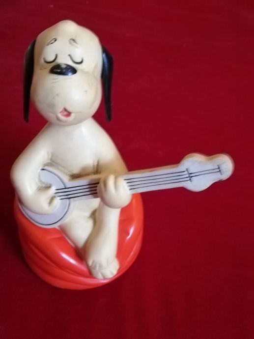 Gumena Igraćka  PAS sa GITAROM