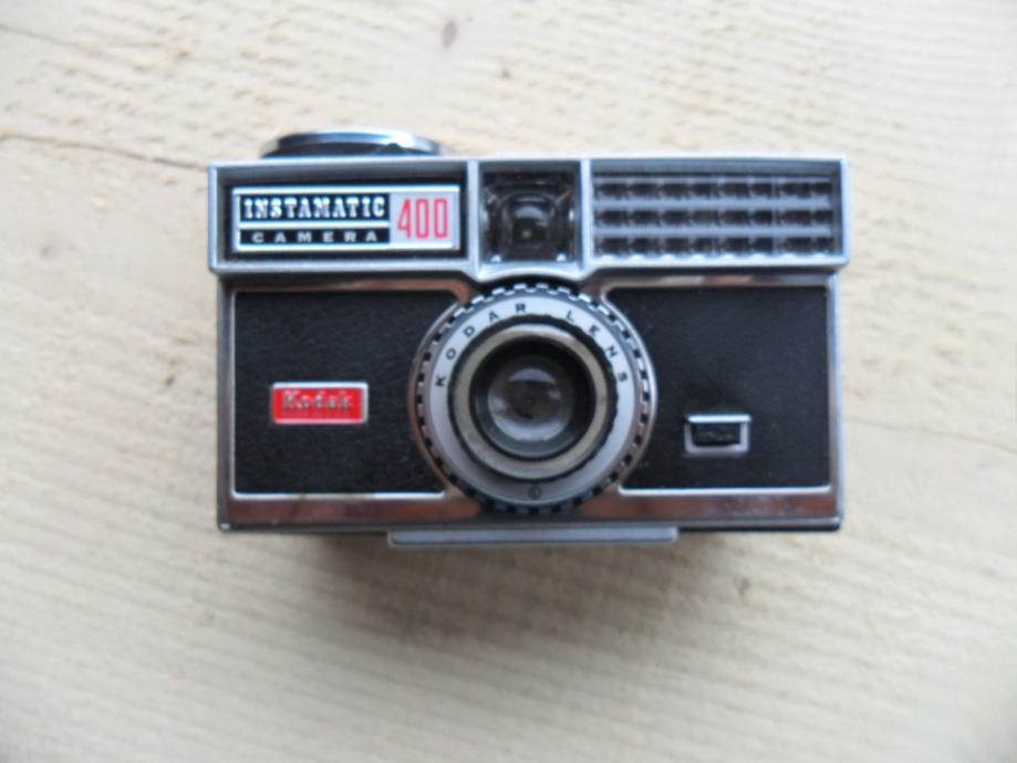 instamatic 400 camera-KODAK made in usa