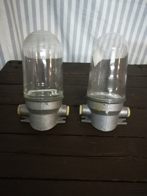 LAMPE ULIČNE I BRODSKE LAMPE