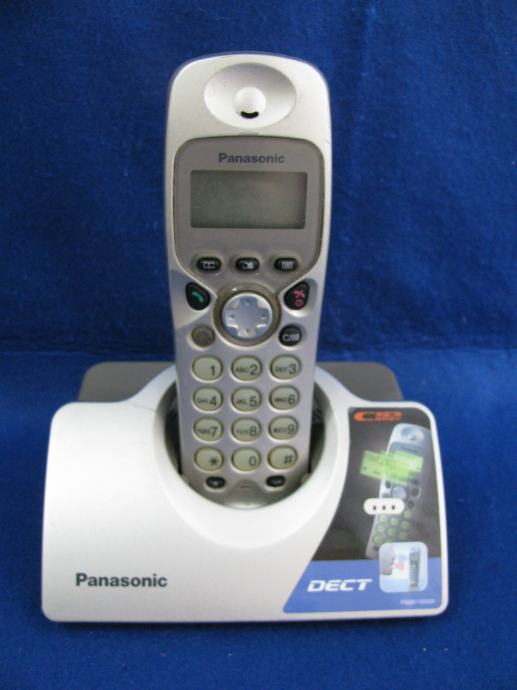 Telefon PANASONIC - bežični. KX-TCD440FXS. LEX