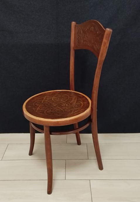 Tonet  thonet - Stolica sa intarzijom na sjedištu i naslonu