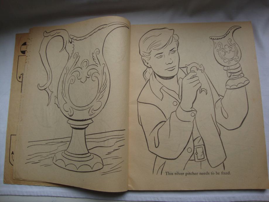 WALT DISNEYS JHONNY TREMAIN,COLORING BOOK ,1957.-BOJANKA