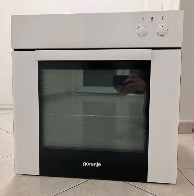 Gorenje ugradbena pećnica