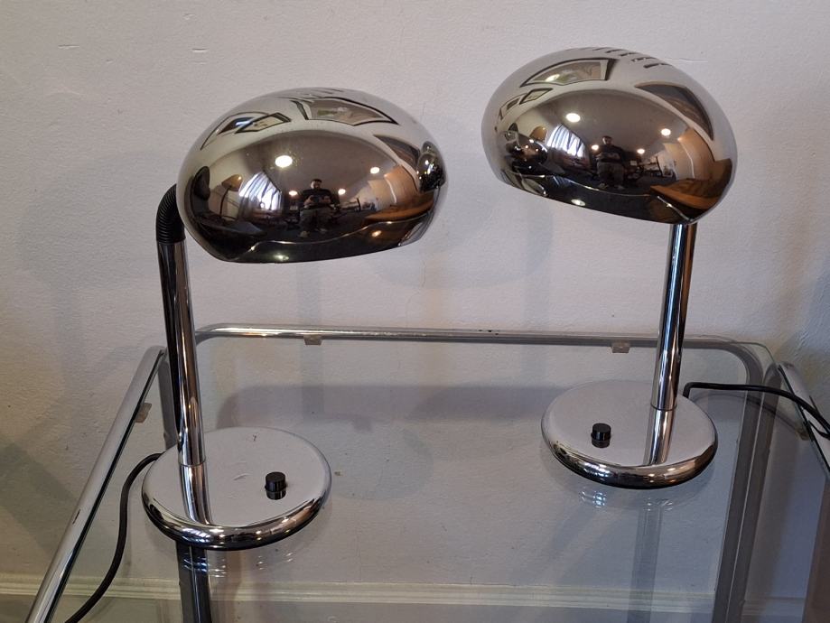 Space age lampe