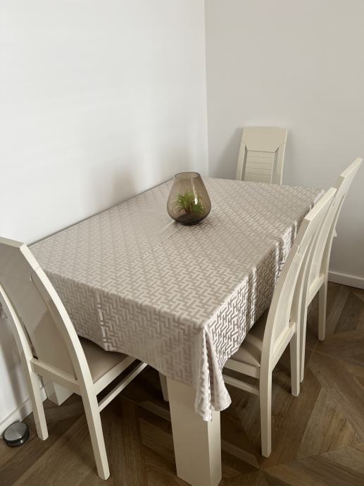 Blagovaonički stol Eva 130 x 90 beige visoki sjaj