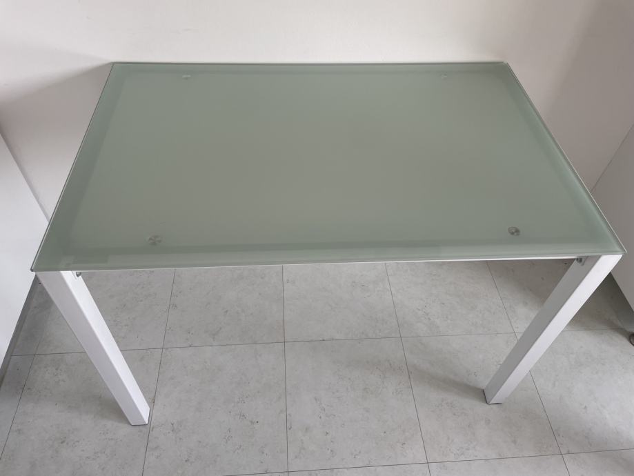 Stol 70x110