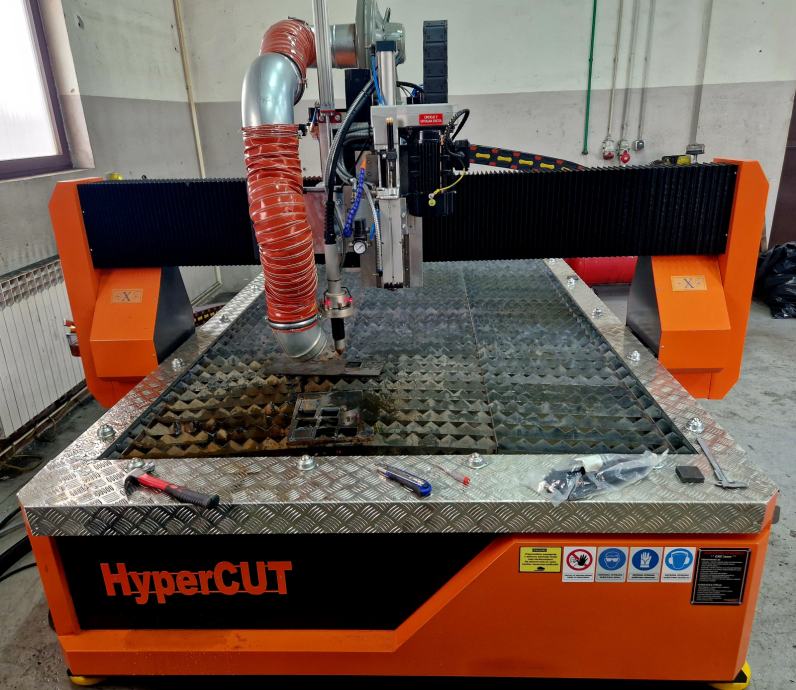 HyperCUT CNC plazma rezač 1530 155A 2G do 35mm