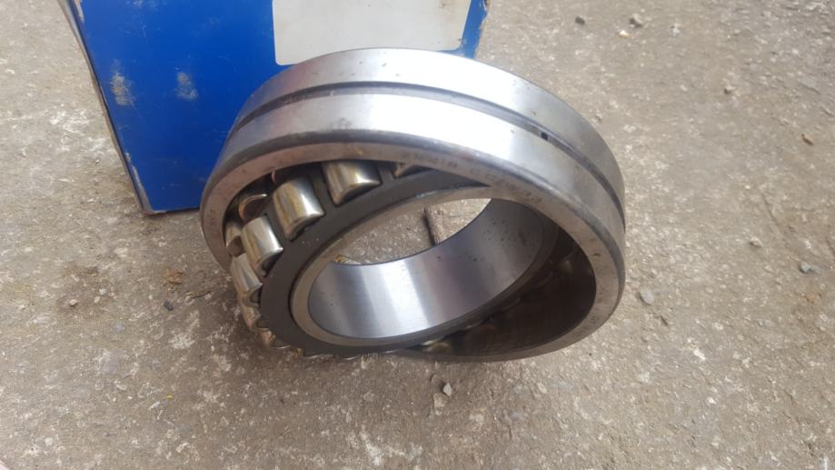 22218 подшипник skf