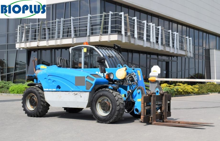 TELEHANDLER, TELESKOPSKI VILIČAR, UTOVARIVAČ Genie GTH 2506, 2011.