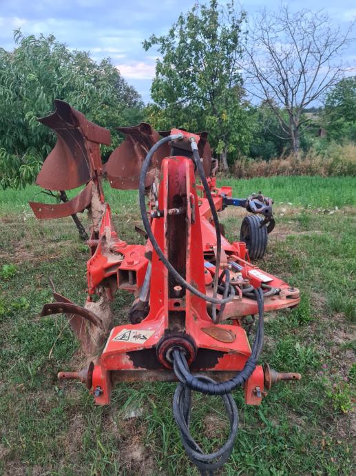 Plug Kuhn Varimaster 122 3+1