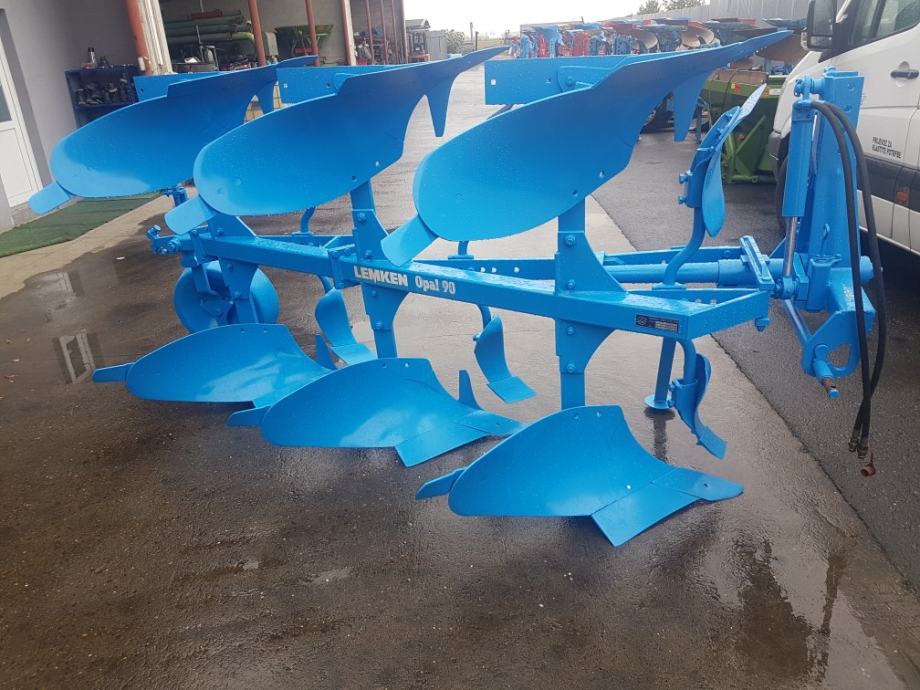 Plug Lemken Opal 90