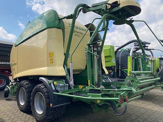 Krone Comprima 210 XC - kombinacija balirka/omotač bala