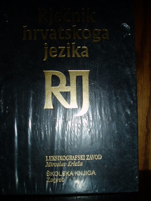 RJEČNIK HRVATSKOG JEZIKA