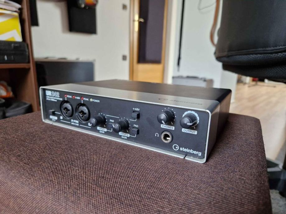 Steinberg UR242 USB audio interface