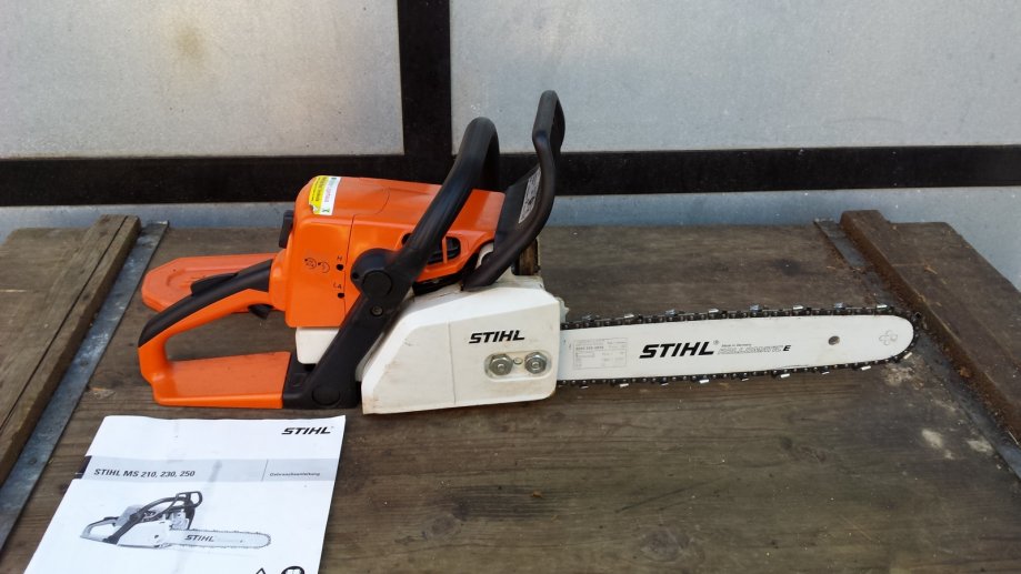 Motorna Pila Stihl Ms 230