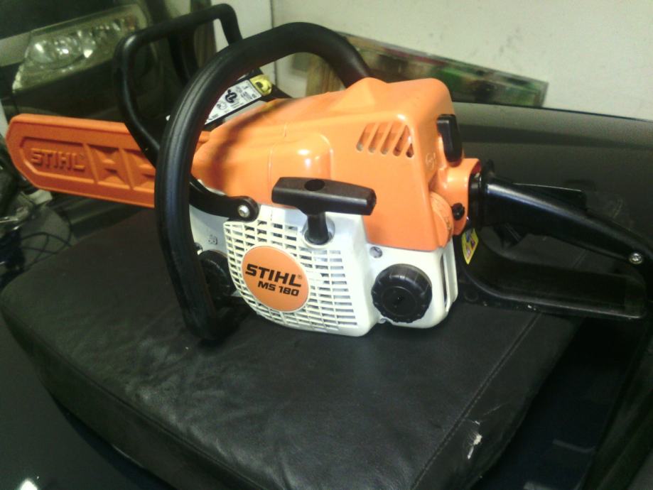 motorna pila Stihl HS 180