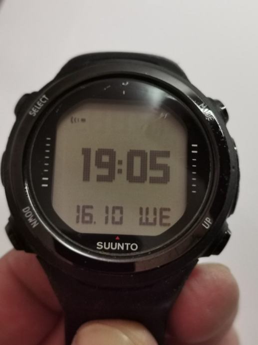 Suunto d4i