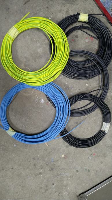 Kabel , žica licna više vrsta 2,5 mm2 prodajem za 15 E