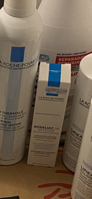 La roche posay i avene krema za rozaceu