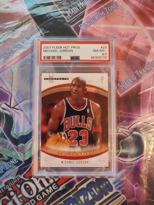 Michael Jordan #23 Fleer Hot Prospects PSA 8.5