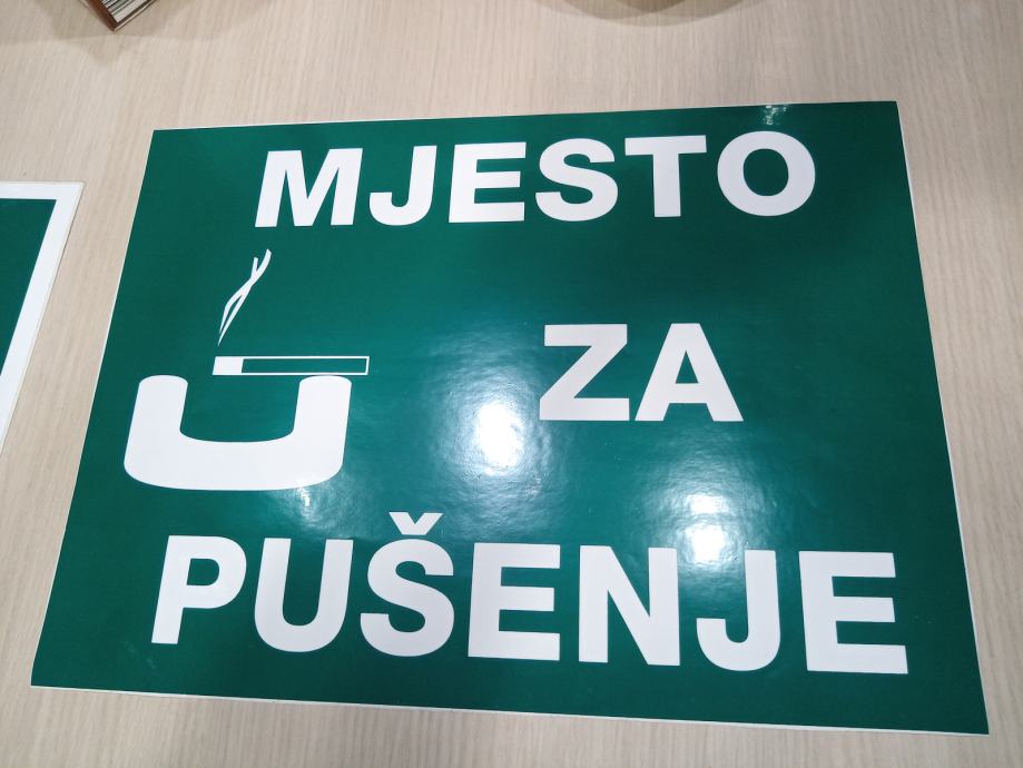 Naljepnica mjesto za pušenje