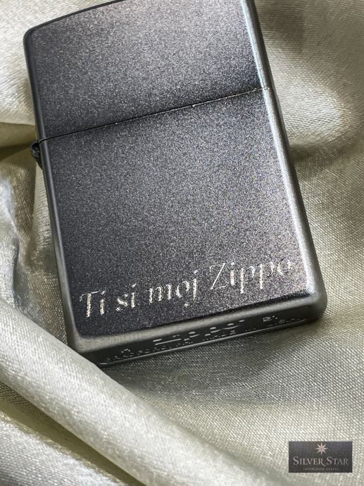 Zippo original upaljač sa gravurom po izboru •NOVO •CERTIFIKAT