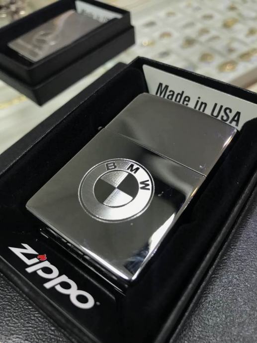 Зажигалка zippo bmw