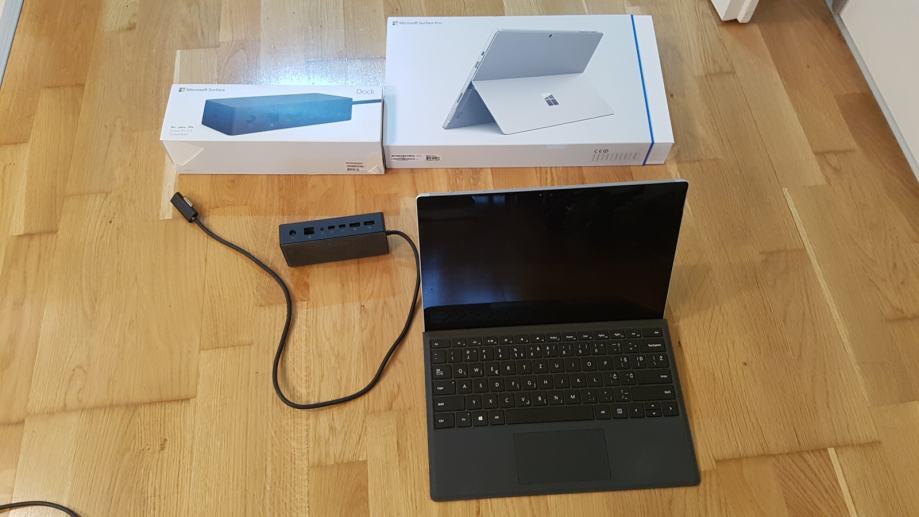 Microsoft Surface Pro 4, 128GB, i5, 4GB