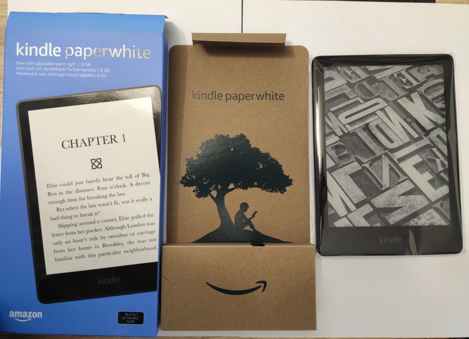 Kindle Paperwhite 2021 Gen11 8GB bez reklama + futrola